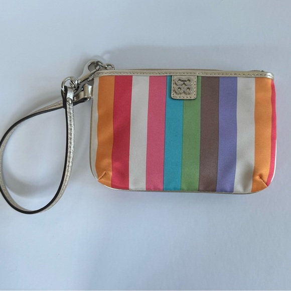 Coach Julia Legacy Stripe Wristlet Special Edition NWOT - Picture 1 of 10